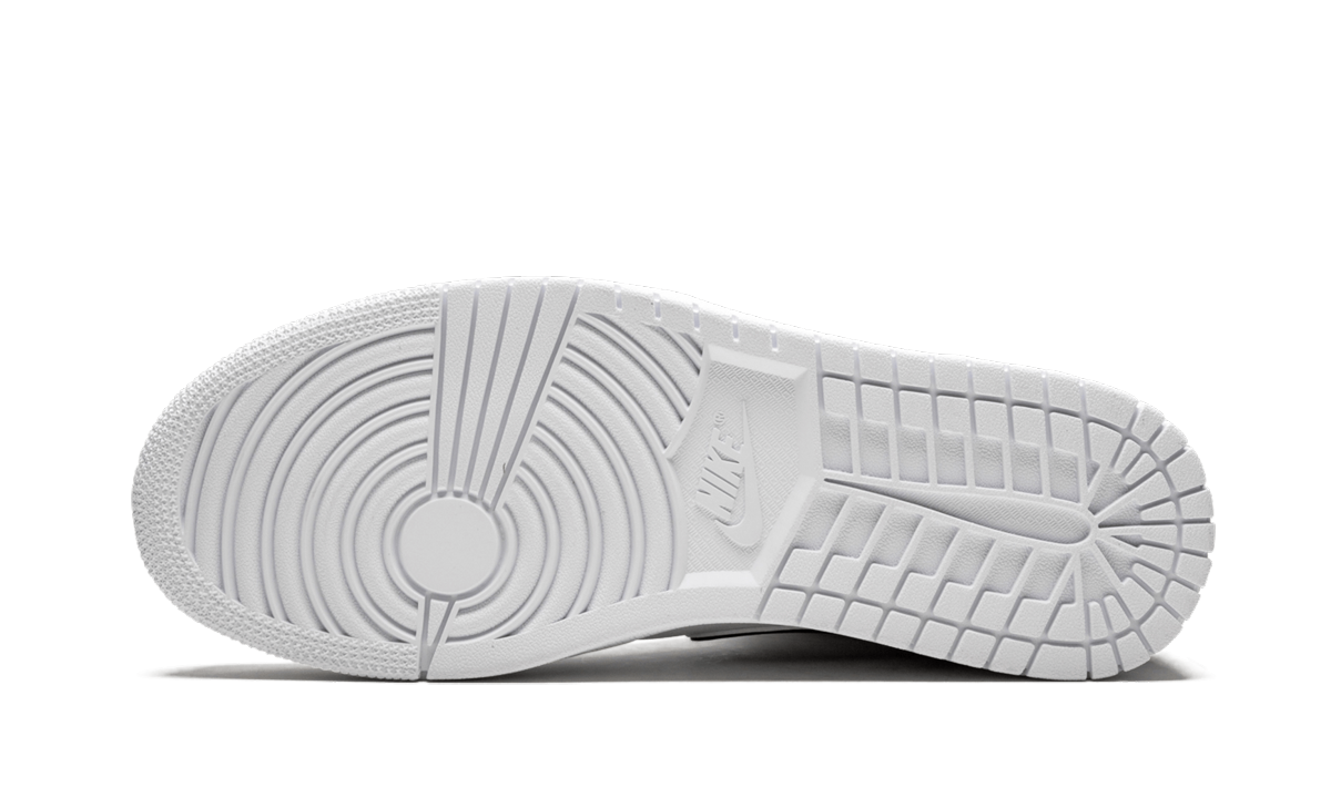 Air Jordan 1 Mid "White Chicago" 554724 116