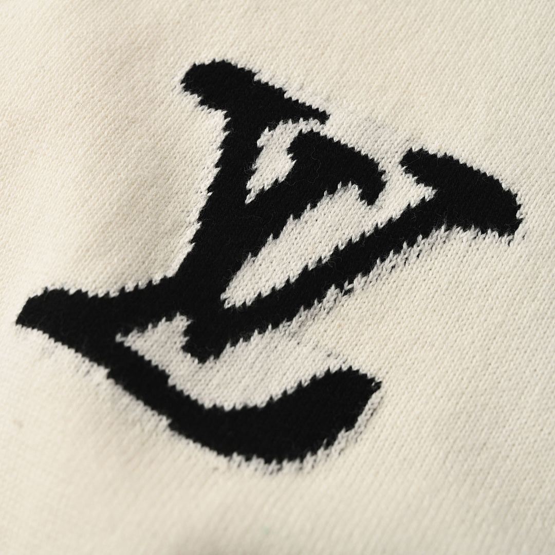 Louis Vuitton Trendy Sweatshirt