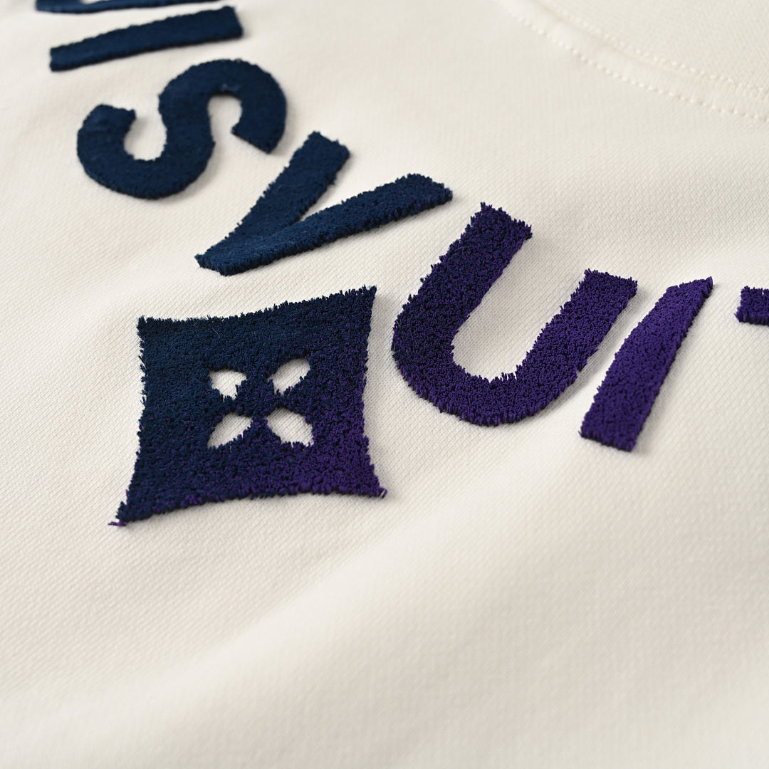 Louis Vuitton Trendy Sweatshirt