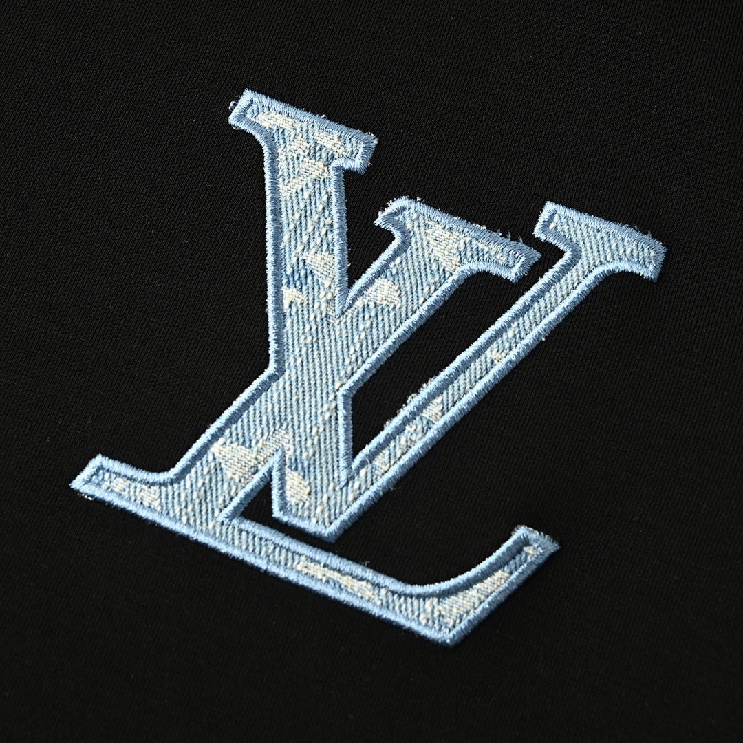 Louis Vuitton Trendy Sweatshirt