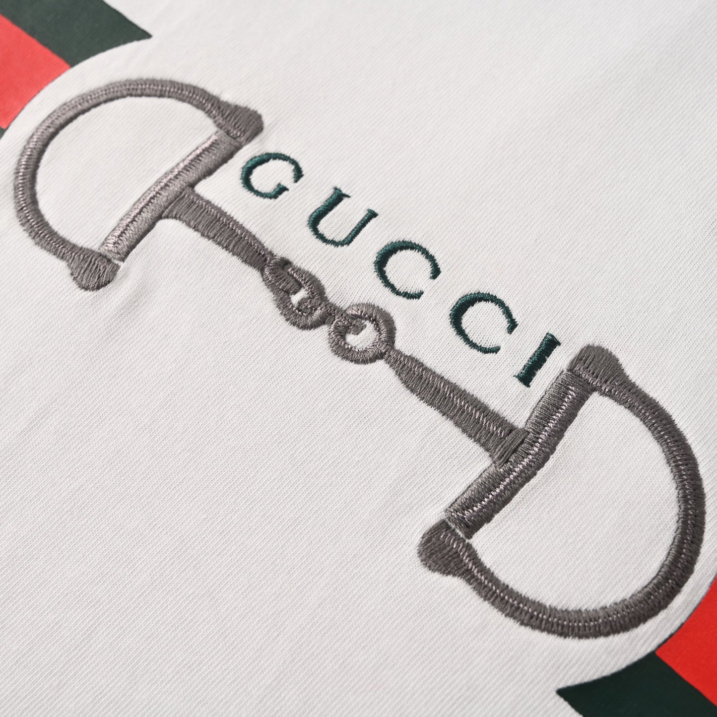 New brand new Gucci T-shirt