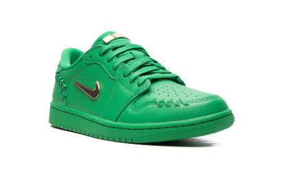 Air Jordan 1 Low WMNS "Method of Make Green" FN5032 300