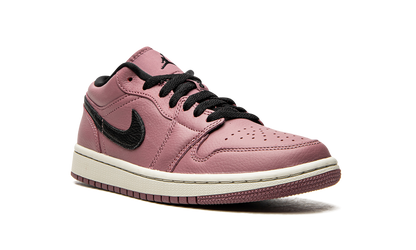 AIR JORDAN 1 Low WMNS "Magenta" DC7268 500