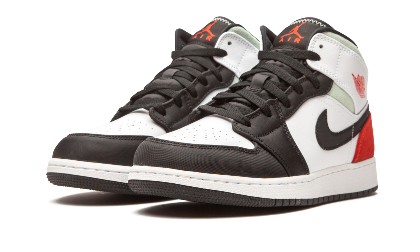 Air Jordan 1 Mid SE GS "Red / Grey / Black Toe" BQ6931 100