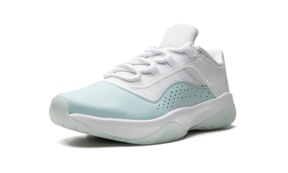 AIR JORDAN 11 CMFT WMNS "Igloo" DV2629 100