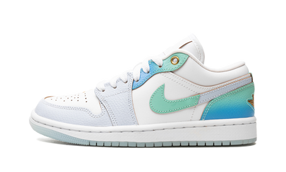 Air Jordan 1 Low WMNS "Emerald Rise" FN8899 131