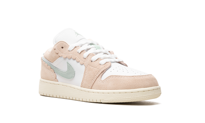 Air Jordan 1 Low SE GS "Guava Ice" DZ5356 800