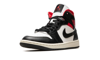 AIR JORDAN 1 MID WMNS "Black / Gym Red / Sail" BQ6472 061