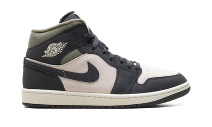 Air Jordan 1 Mid SE "Medium Olive" HV4091 102