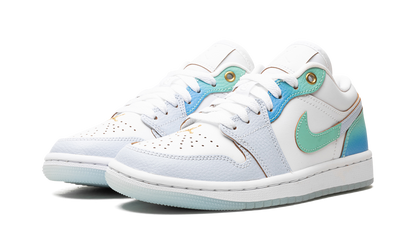 Air Jordan 1 Low WMNS "Emerald Rise" FN8899 131