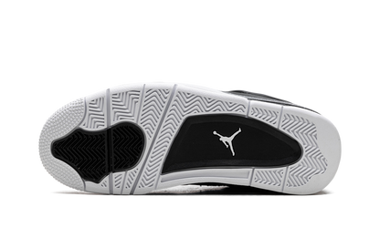 Air Jordan 4 "Fear" FQ8138 002