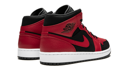Air Jordan 1 Mid "Bred" 554724 054
