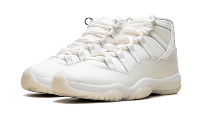 Air Jordan 11 WMNS "Pearl" AR0715 110