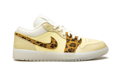 AIR JORDAN 1 LO WMNS "SNKRS Day" DN6998 700