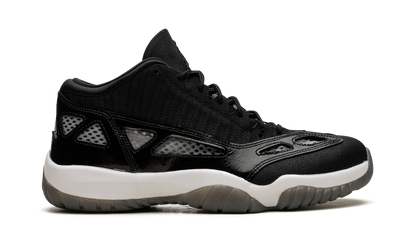 Air Jordan 11 Low IE "Black/White" 919712 001