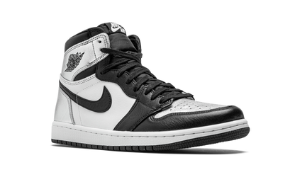 AIR JORDAN 1 RETRO HIGH OG WMNS "Silver Toe" CD0461 001