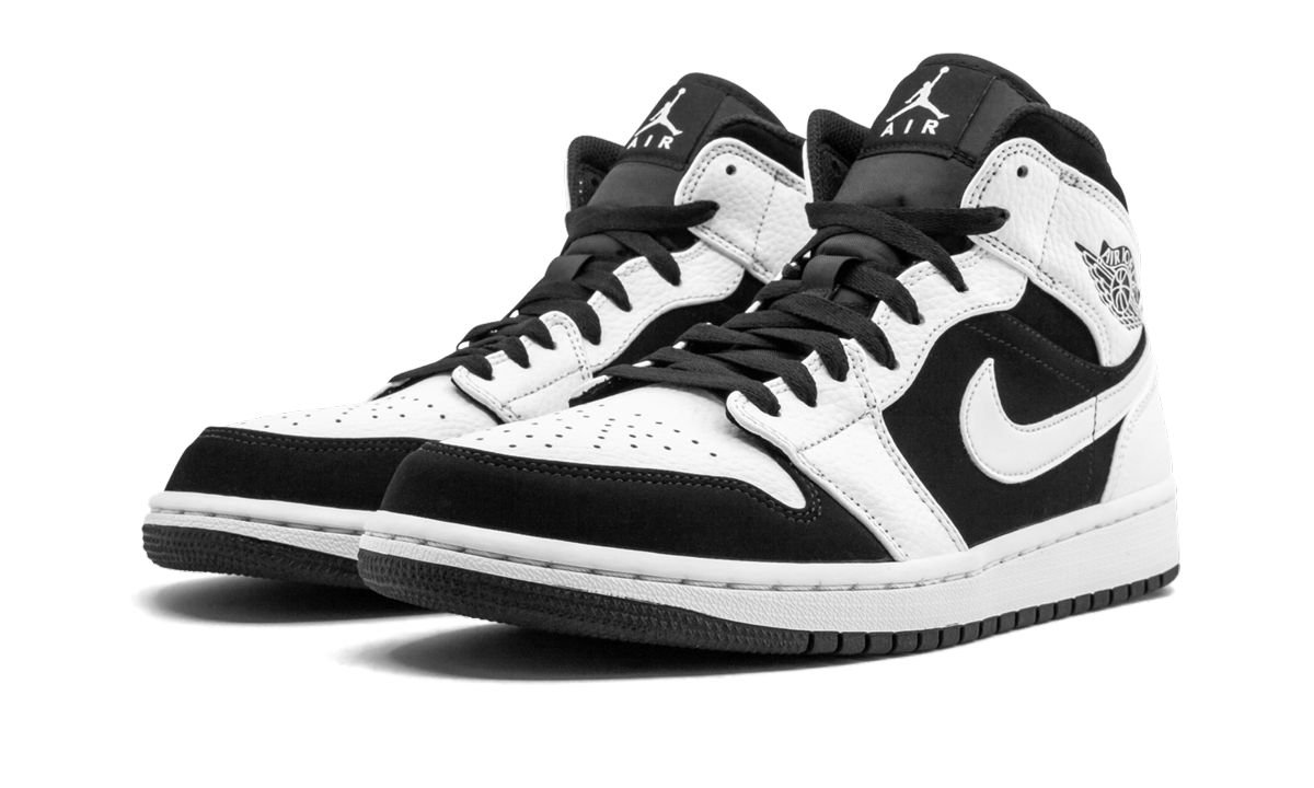Air Jordan 1 Mid "Tuxedo" 554724 113