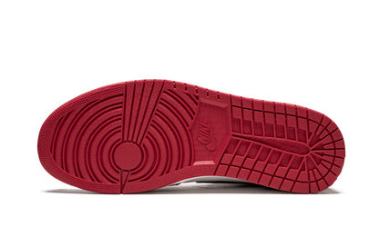 Air Jordan 1 Retro High "Chicago" 332550 163