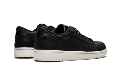Air Jordan 1 Low Swooshless "Black" 848775 005