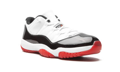 Air Jordan 11 Retro Low "Concord Bred" AV2187 160