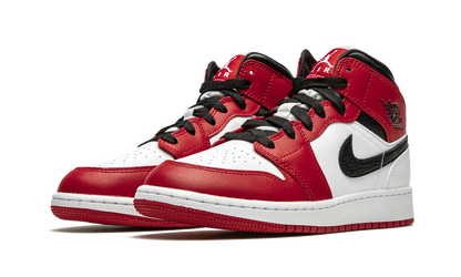 Air Jordan 1 Mid GS "Chicago 2020" 554725 173