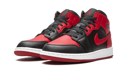 Air Jordan 1 Mid GS "Banned 2020" 554725 074
