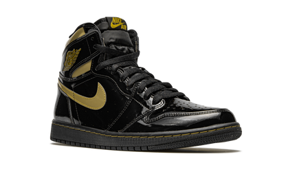 Air Jordan 1 Retro High OG "Black Metallic Gold" 555088 032
