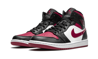 Air Jordan 1 Mid "Bred Toe" 554724 066