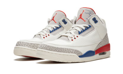 Air Jordan 3 Retro "International Flight" 136064 140