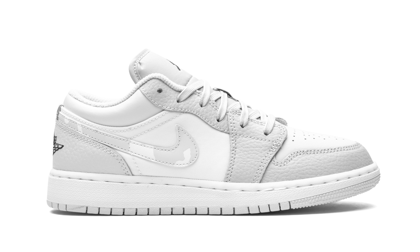 Air Jordan 1 Low SE GS "Grey Camo Swoosh" DD3234 100