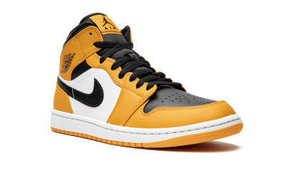 Air Jordan 1 Mid "Taxi" 554724 701