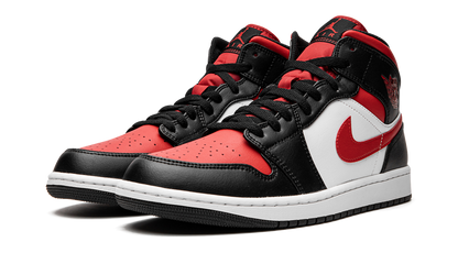 Air Jordan 1 Mid "Bred Toe" 554724 079