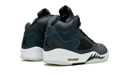 AIR JORDAN 5 RETRO WMNS "Oil Grey" CD2722 001
