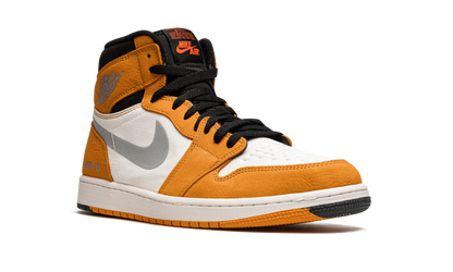 Air Jordan 1 Element GORE-TEX "Light Curry" DB2889 700