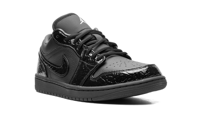 Air Jordan 1 WMNS "Black Croc" HJ7743 010