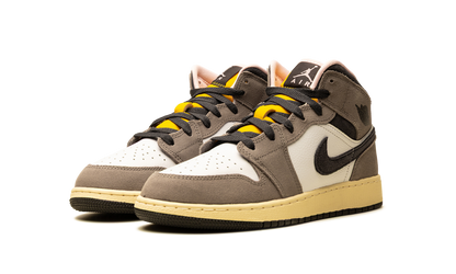Air Jordan 1 Mid SE GS "Cave Stone" HQ2014 100