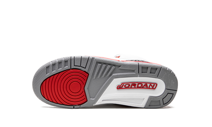 Air Jordan 3 Retro GS "Fire Red 2022" DM0967 160