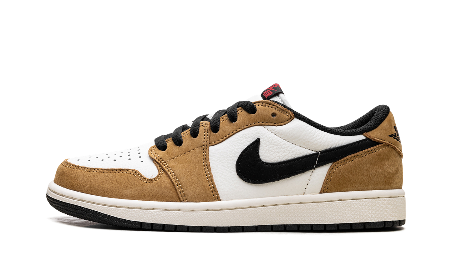 Air Jordan 1 Retro Low OG "Rookie Of The Year" CZ0790 107
