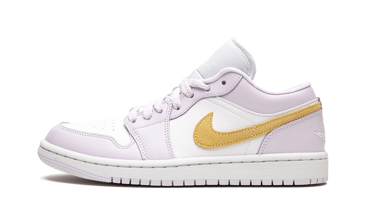 AIR JORDAN 1 LO WMNS "Barely Grape" DC0774 501