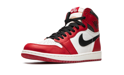 Air Jordan 1 Retro High OG "Chicago Lost and Found" DZ5485 612