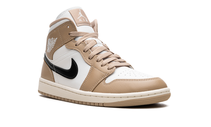 AIR JORDAN 1 MID WMNS "Desert" BQ6472 103
