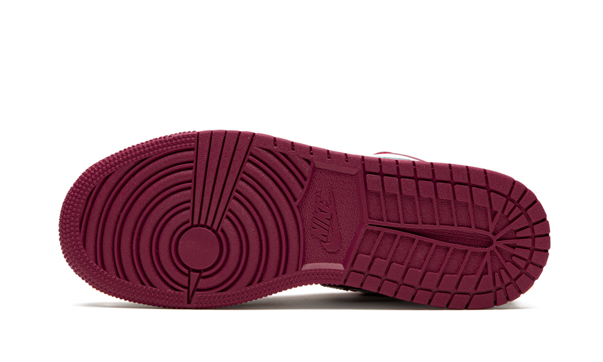 Air Jordan 1 Low GS "Noble Red" 553560 604