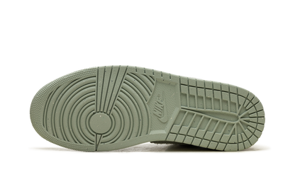 Air Jordan 1 Low SE "Seafoam" FN5214 131