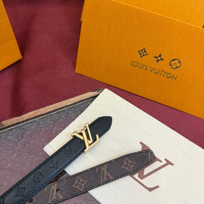 Louis Vuitton-Style Women's Belt — A stylish leather belt featuring a metal buckle, perfect for daily commutes, office wear, and parties; an excellent gift choice for Mother's Day or Valentine's Day.
