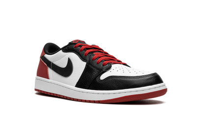 Air Jordan 1 Low OG "Black Toe 2023" CZ0790 106