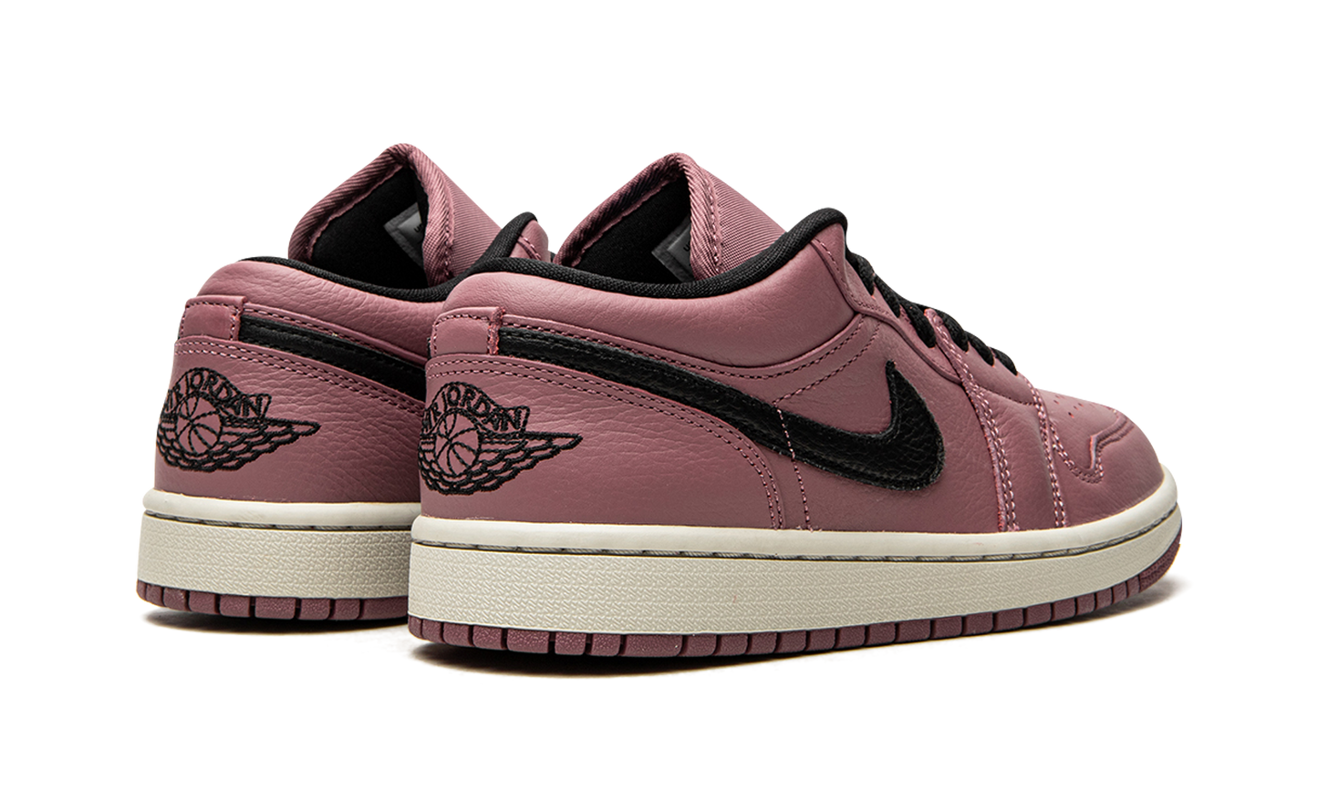 AIR JORDAN 1 Low WMNS "Magenta" DC7268 500
