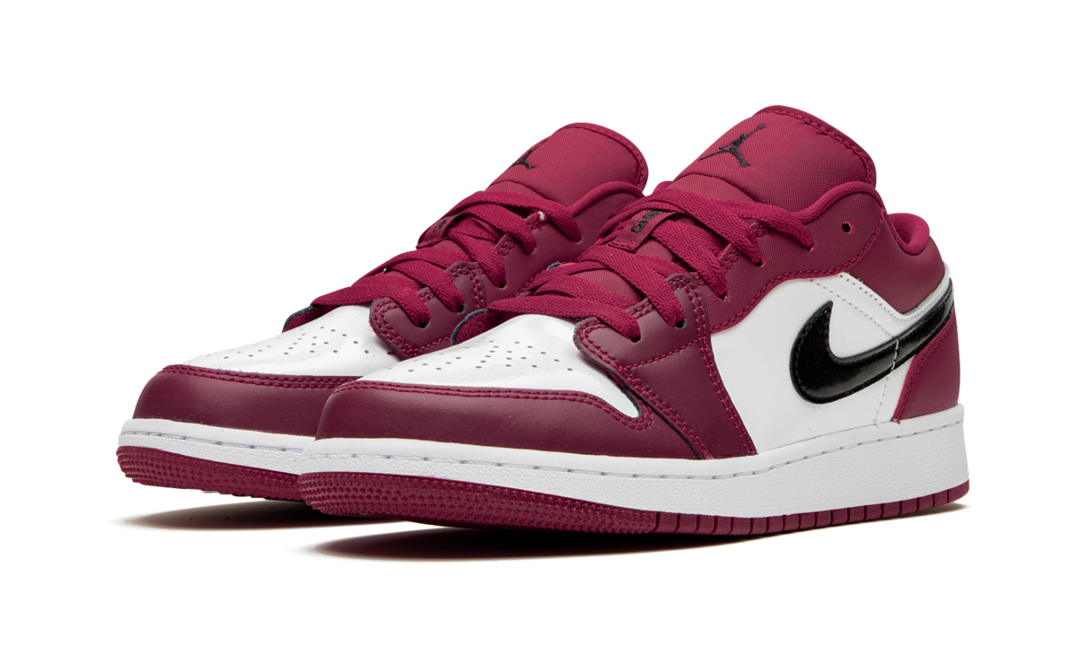 Air Jordan 1 Low GS "Noble Red" 553560 604