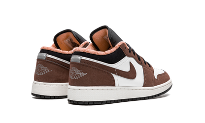 Air Jordan 1 Low SE GS "Mocha" DM0589 200