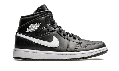 AIR JORDAN 1 MID WMNS "Black / White" BQ6472 011
