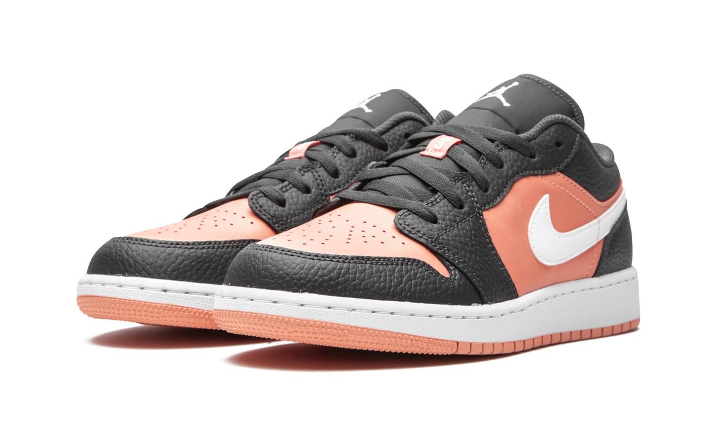 Air Jordan 1 Low GS "Pink Quartz" 554723 016